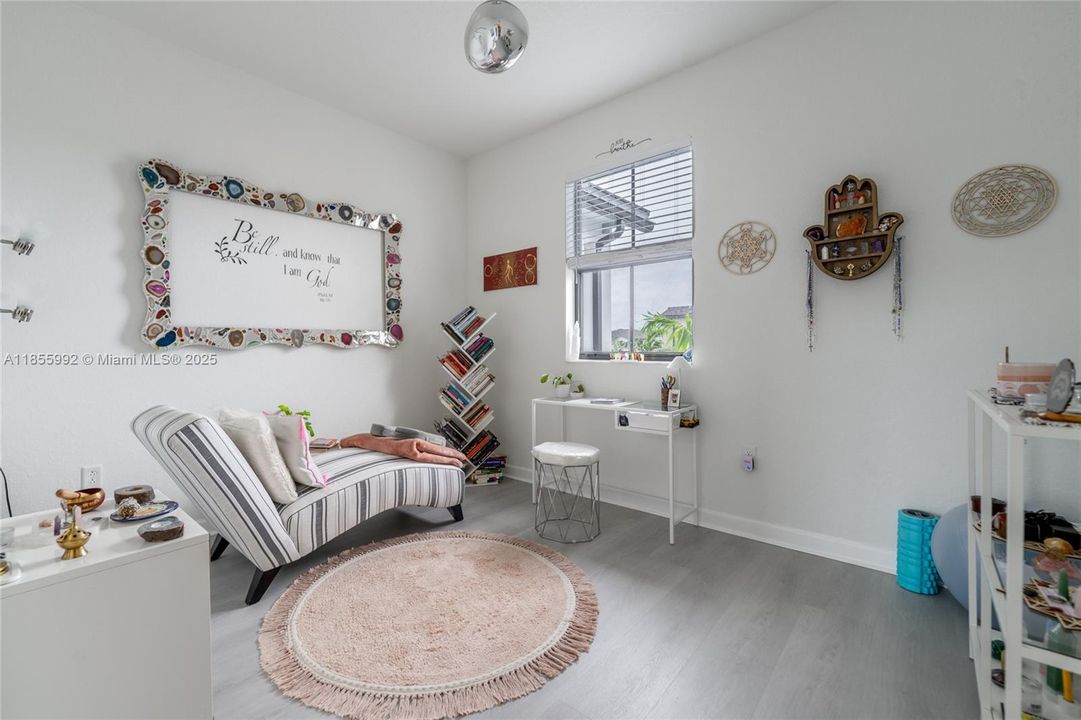 На продажу: $558,000 (3 спален, 2 ванн, 1344 Квадратных фут)