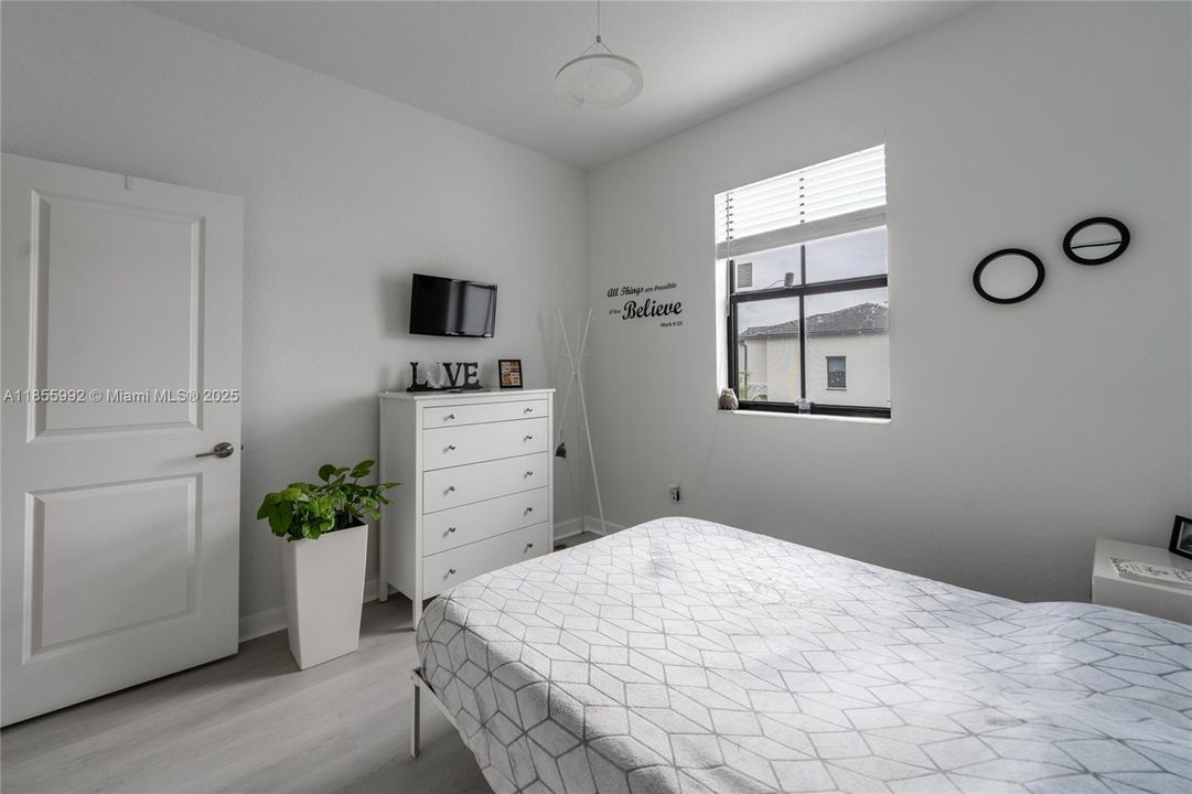 На продажу: $558,000 (3 спален, 2 ванн, 1344 Квадратных фут)