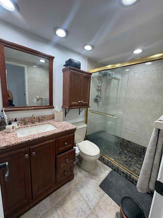 На продажу: $724,000 (1 спален, 1 ванн, 1008 Квадратных фут)