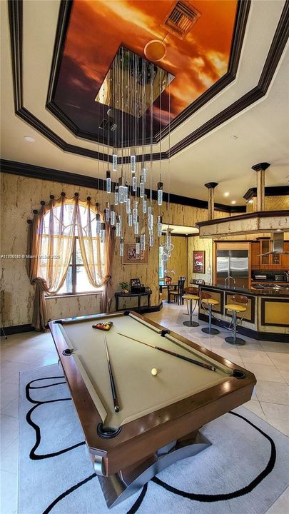 En Venta: $4,200,000 (6 camas, 4 baños, 4580 Pies cuadrados)