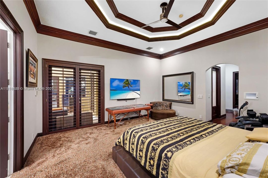 En Venta: $4,200,000 (6 camas, 4 baños, 4580 Pies cuadrados)