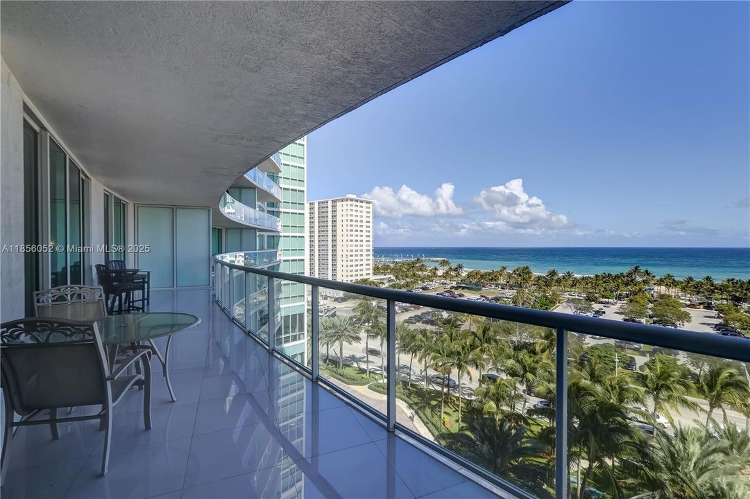 Active With Contract: $6,500 (2 beds, 2 baths, 1975 Square Feet)