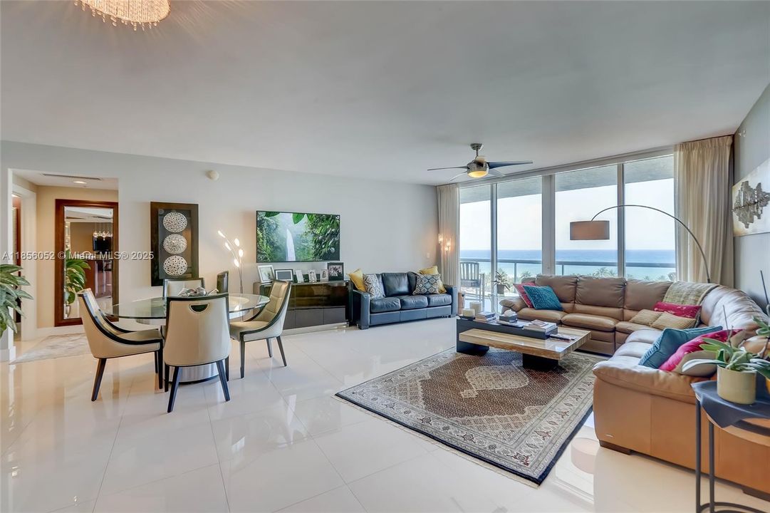 Active With Contract: $6,500 (2 beds, 2 baths, 1975 Square Feet)