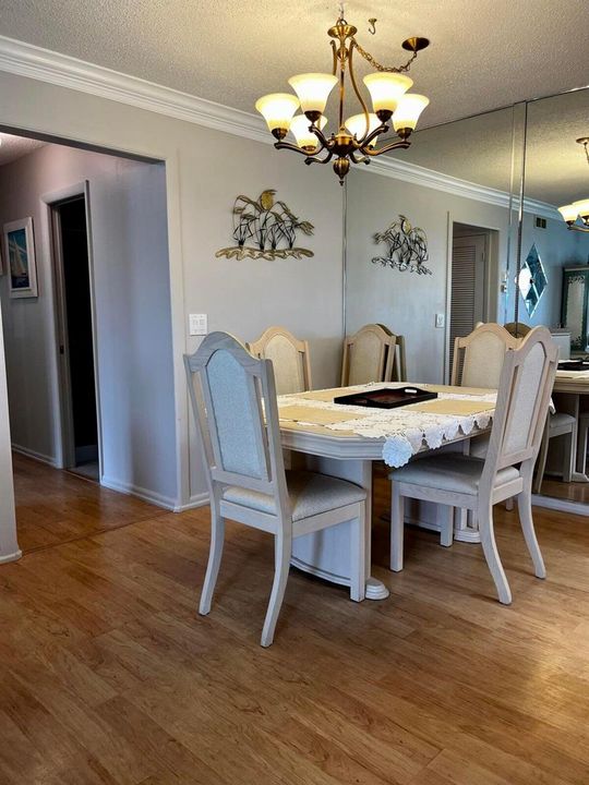 Dining Rm