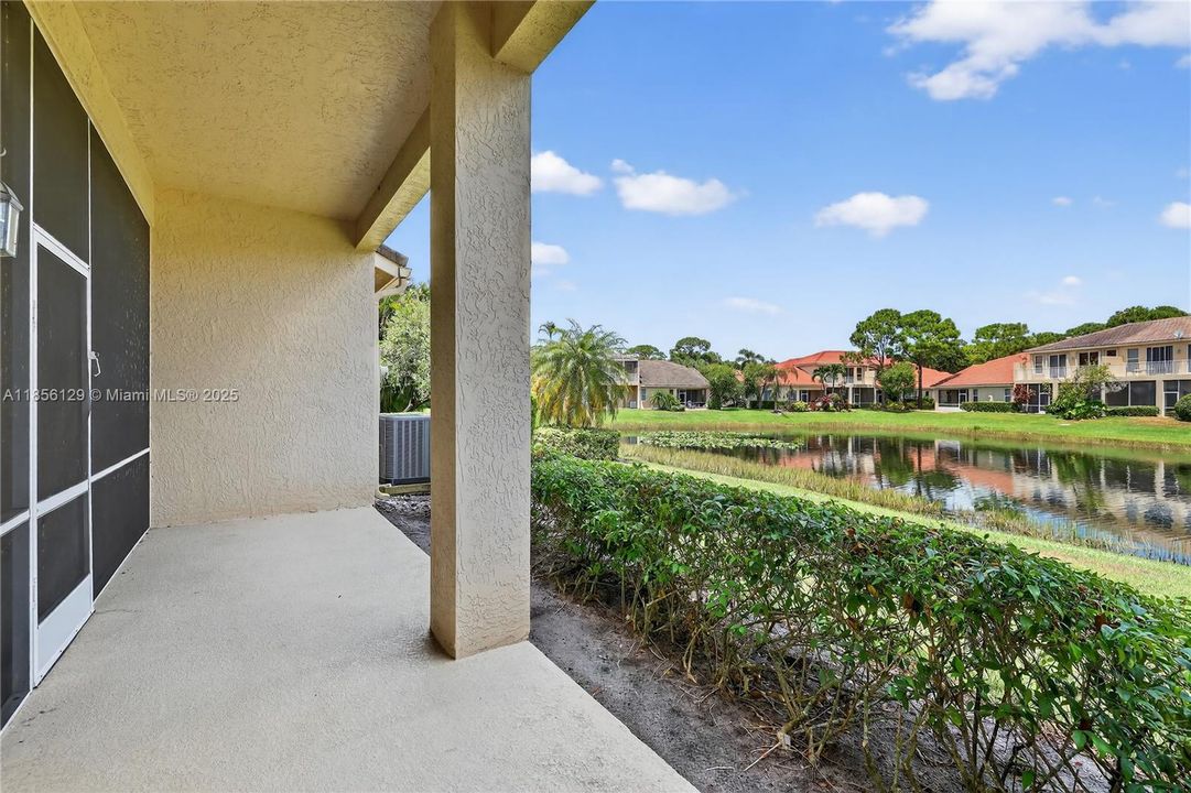 待售: $349,000 (3 贝兹, 2 浴室, 1866 平方英尺)