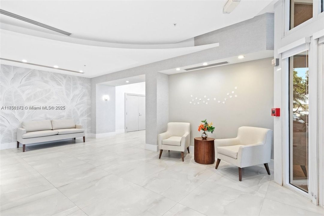 Recently Rented: $4,900 (2 beds, 2 baths, 1208 Square Feet)