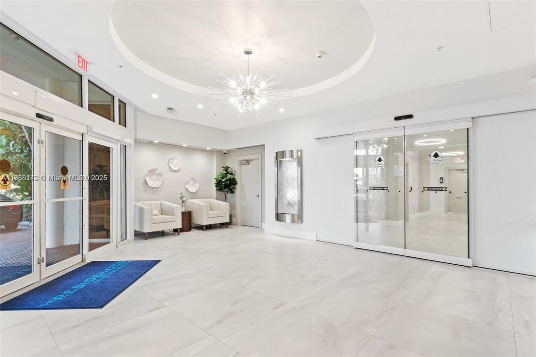 Recently Rented: $4,900 (2 beds, 2 baths, 1208 Square Feet)