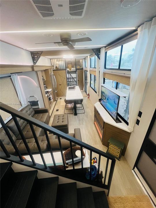 For Sale: $729,000 (3 beds, 1 baths, 0 Square Feet)