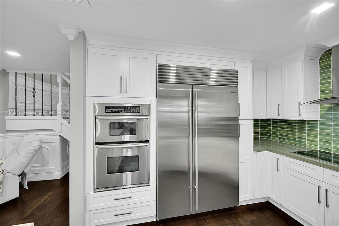 En Venta: $860,000 (4 camas, 3 baños, 2133 Pies cuadrados)