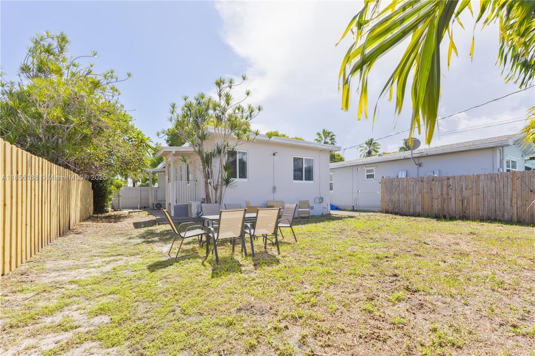 最近售出: $485,000 (0 贝兹, 0 浴室, 931 平方英尺)