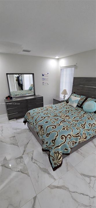 Недавно продано: $650,000 (3 спален, 2 ванн, 1578 Квадратных фут)