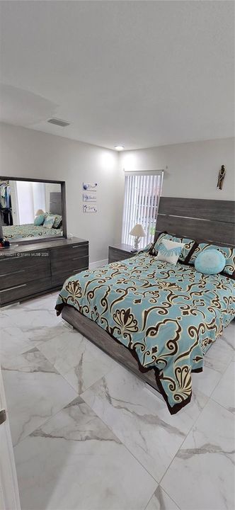 Недавно продано: $650,000 (3 спален, 2 ванн, 1578 Квадратных фут)