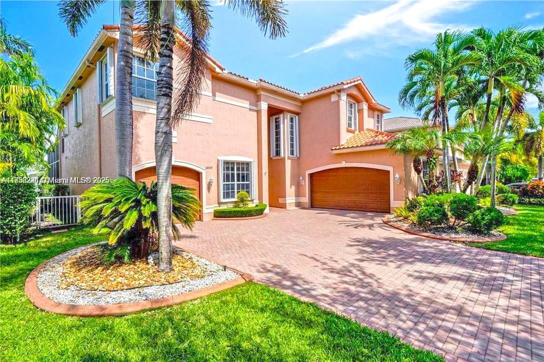 Recently Sold: $1,150,000 (4 beds, 3 baths, 3488 Square Feet)