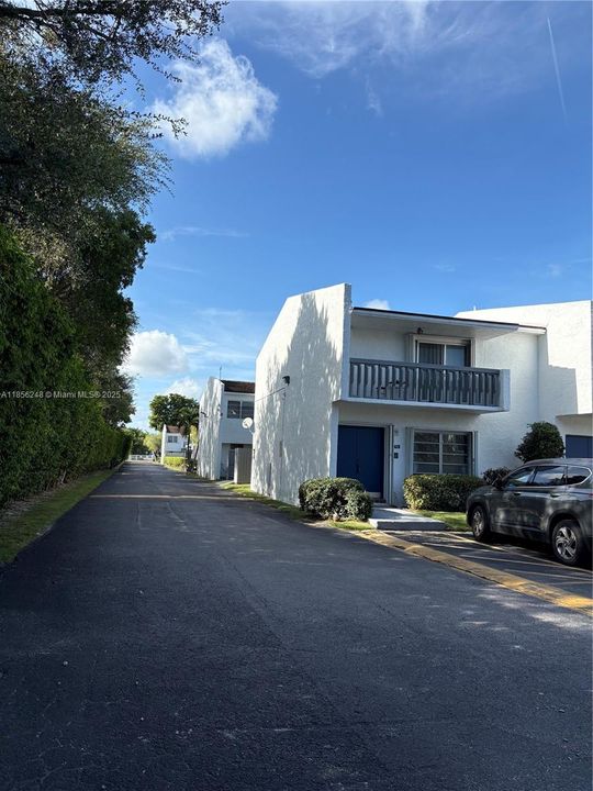 En Venta: $399,000 (3 camas, 2 baños, 1638 Pies cuadrados)