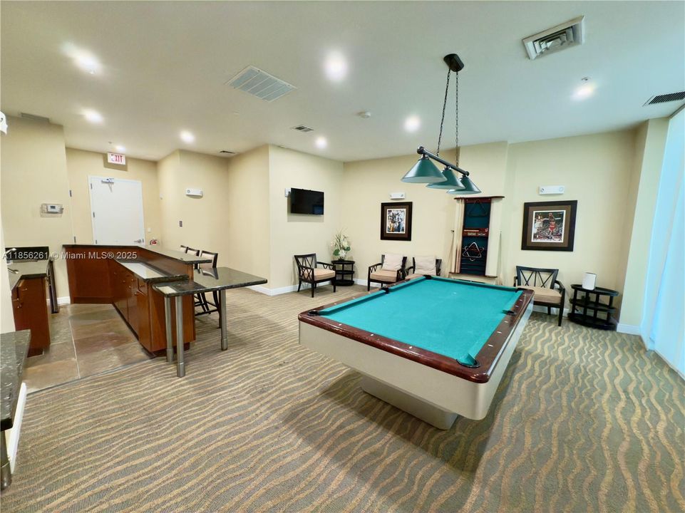 На продажу: $519,000 (3 спален, 2 ванн, 1597 Квадратных фут)