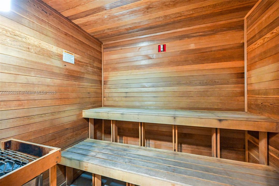 На продажу: $519,000 (3 спален, 2 ванн, 1597 Квадратных фут)