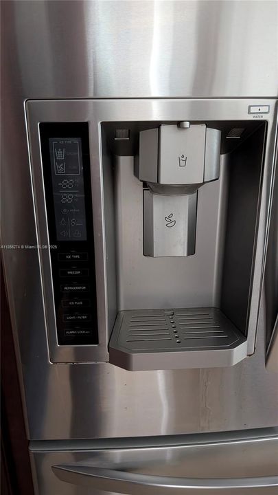 Recently Rented: $2,100 (4 beds, 2 baths, 0 Square Feet)