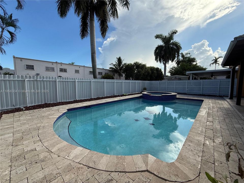 Active With Contract: $4,300 (4 beds, 3 baths, 2152 Square Feet)