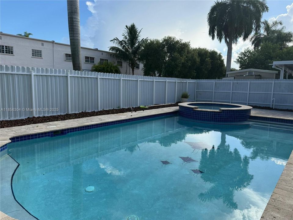 Active With Contract: $4,300 (4 beds, 3 baths, 2152 Square Feet)