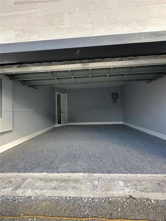 Active With Contract: $4,500 (4 beds, 2 baths, 2012 Square Feet)