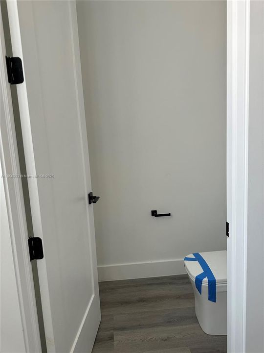 Active With Contract: $4,500 (4 beds, 2 baths, 2012 Square Feet)