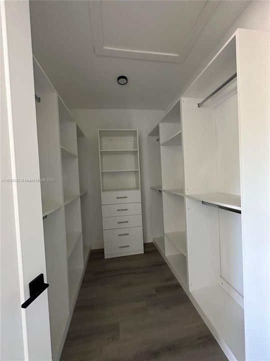 Active With Contract: $4,500 (4 beds, 2 baths, 2012 Square Feet)