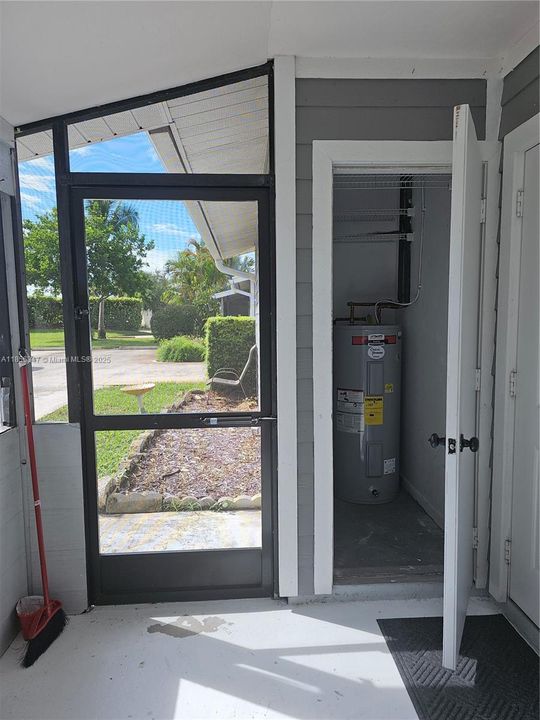 Recientemente alquilado: $1,900 (2 camas, 2 baños, 1029 Pies cuadrados)