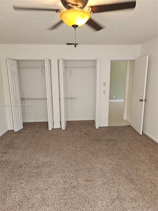 Recientemente alquilado: $1,900 (2 camas, 2 baños, 1029 Pies cuadrados)