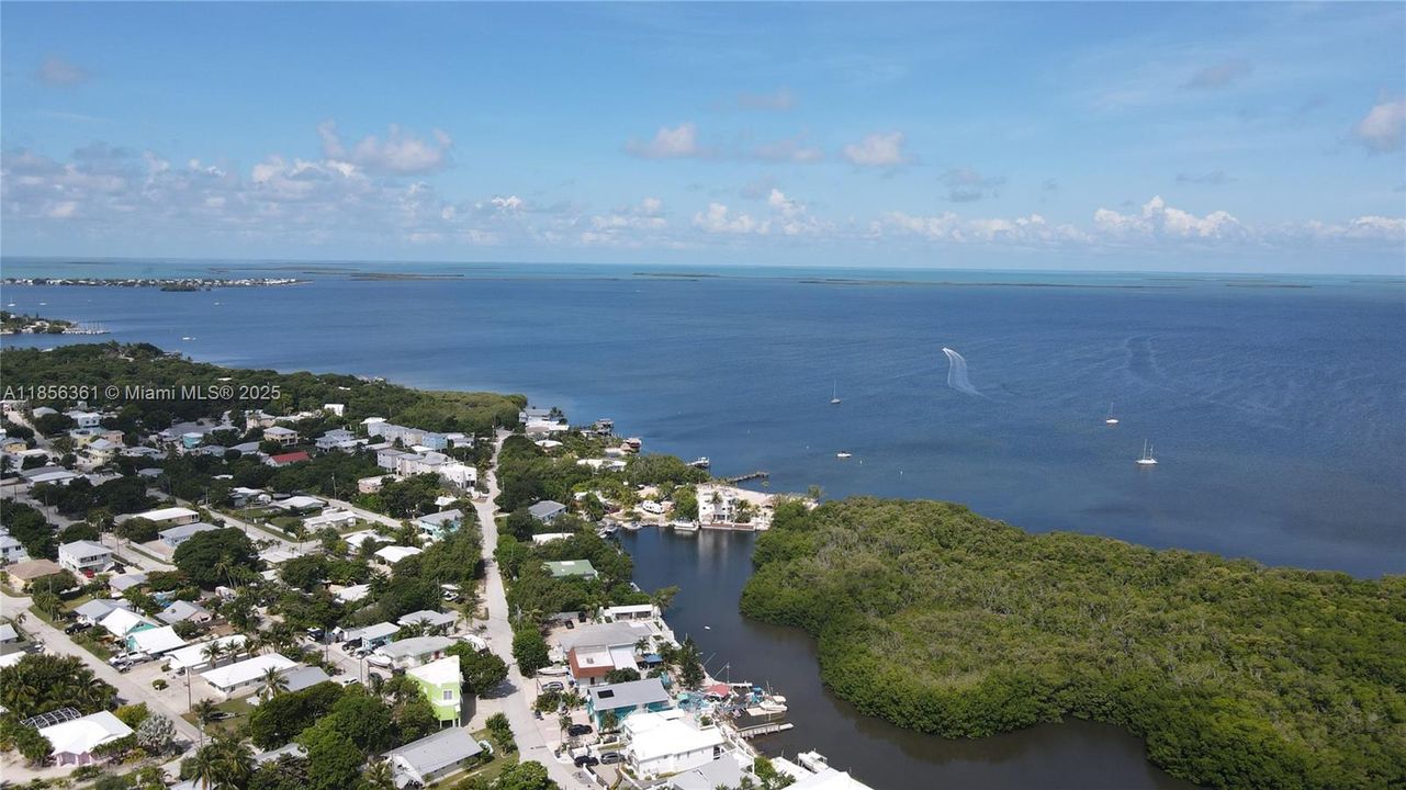 Recently Sold: $495,000 (3 beds, 2 baths, 1280 Square Feet)