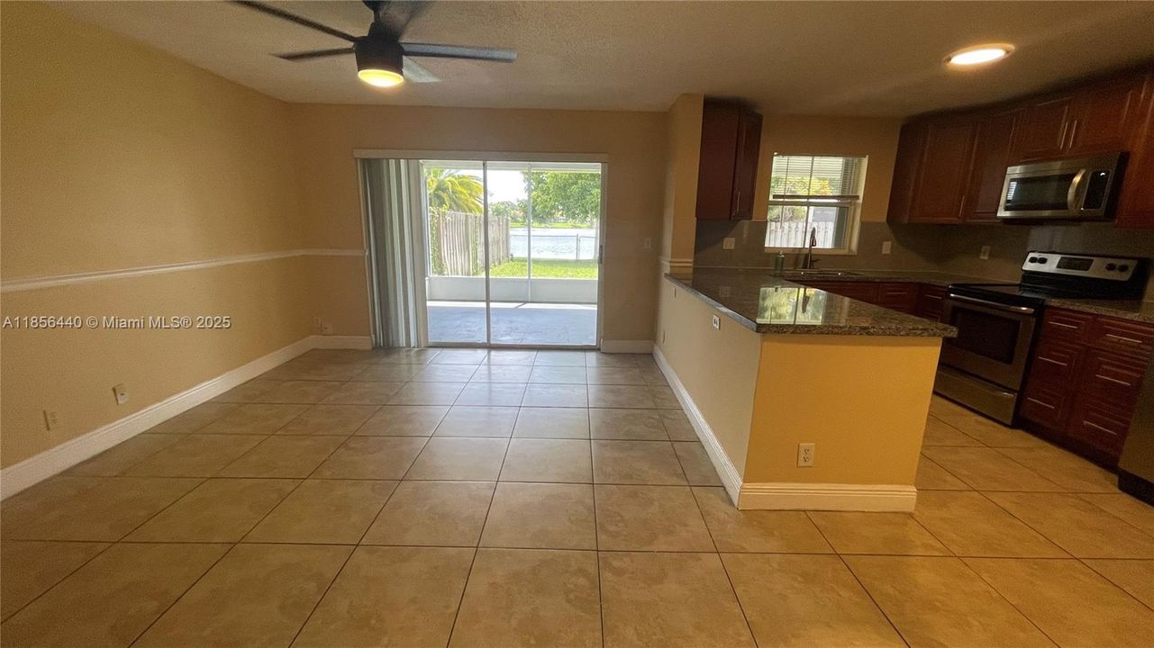 Active With Contract: $3,300 (3 beds, 2 baths, 1702 Square Feet)