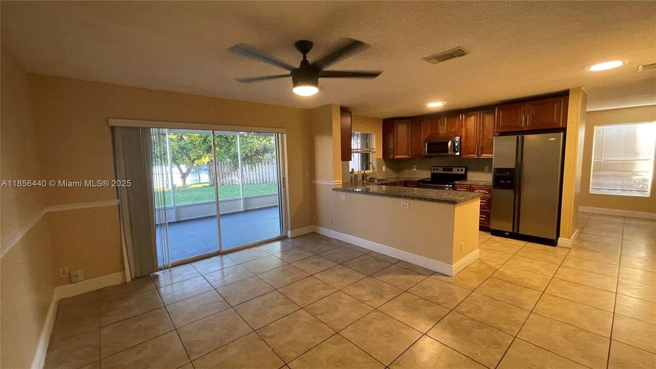 Active With Contract: $3,300 (3 beds, 2 baths, 1702 Square Feet)