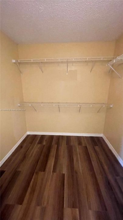 Active With Contract: $3,300 (3 beds, 2 baths, 1702 Square Feet)