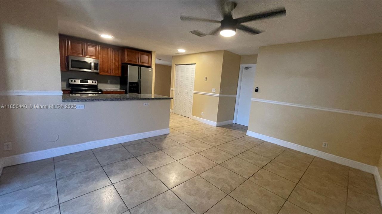 Active With Contract: $3,300 (3 beds, 2 baths, 1702 Square Feet)