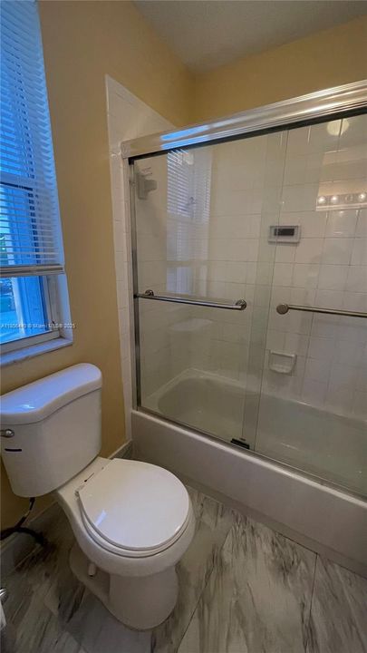 Active With Contract: $3,300 (3 beds, 2 baths, 1702 Square Feet)