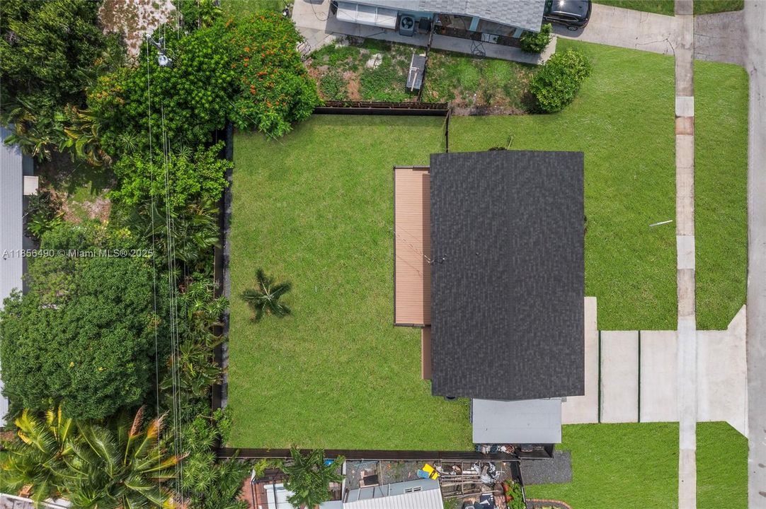 На продажу: $635,000 (3 спален, 2 ванн, 1278 Квадратных фут)