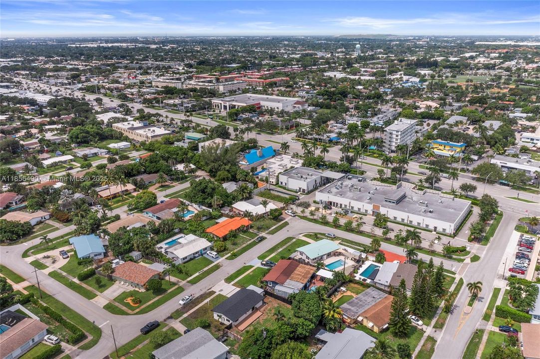 На продажу: $635,000 (3 спален, 2 ванн, 1278 Квадратных фут)