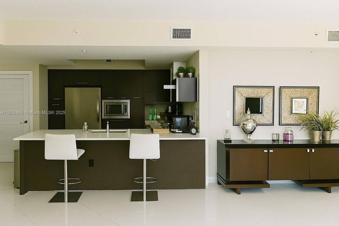 En Venta: $920,000 (3 camas, 2 baños, 1492 Pies cuadrados)