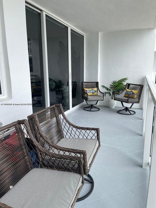 На продажу: $459,000 (1 спален, 1 ванн, 736 Квадратных фут)