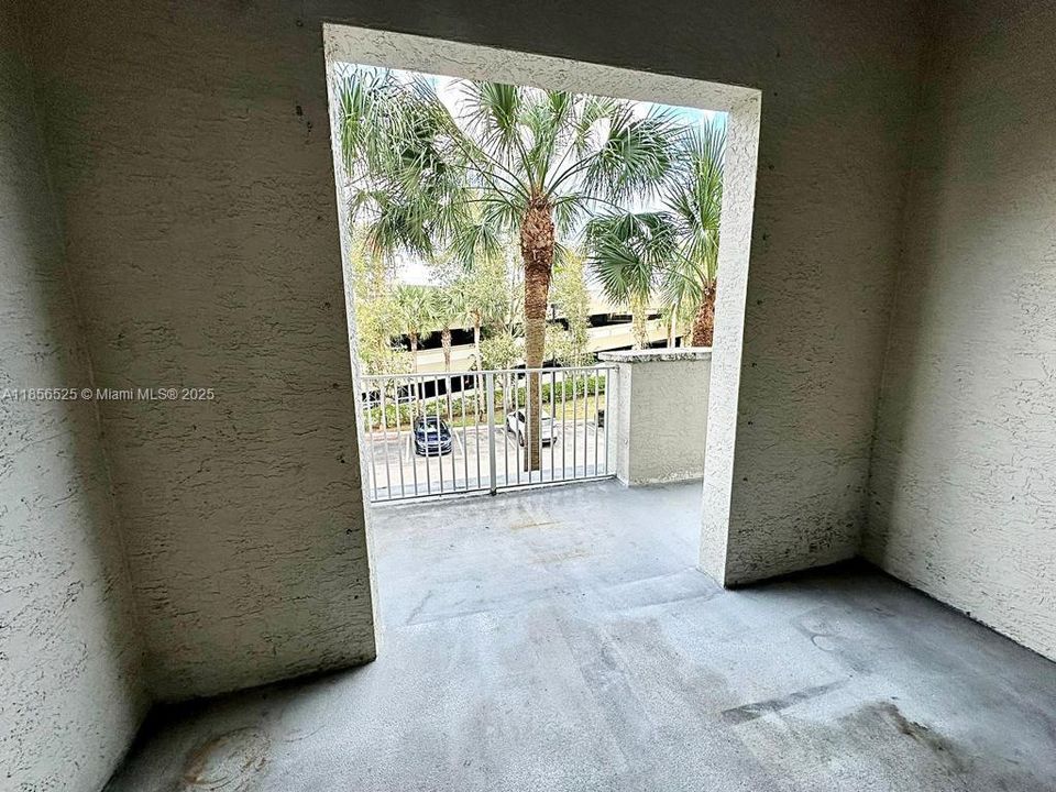 Recientemente alquilado: $2,300 (1 camas, 1 baños, 719 Pies cuadrados)