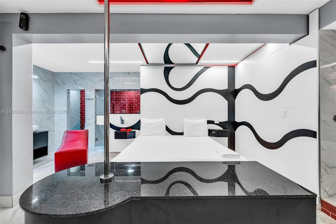 待售: $4,500,000 (0 贝兹, 0 浴室, 0 平方英尺)