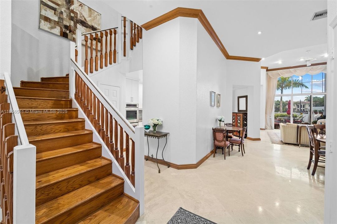 Active With Contract: $1,995,000 (3 beds, 4 baths, 3200 Square Feet)