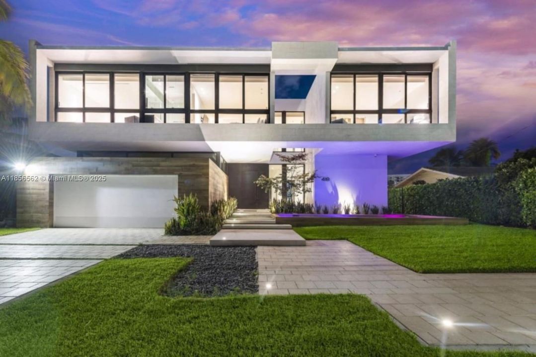 En Renta: $55,000 (6 camas, 6 baños, 5793 Pies cuadrados)