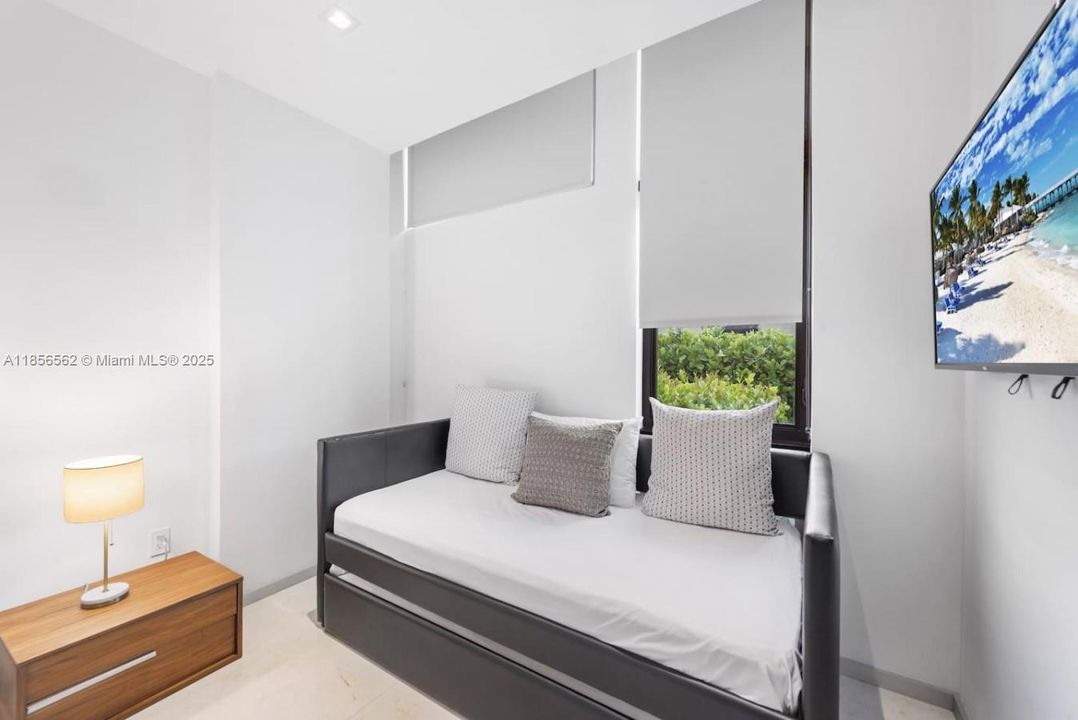 En Renta: $55,000 (6 camas, 6 baños, 5793 Pies cuadrados)