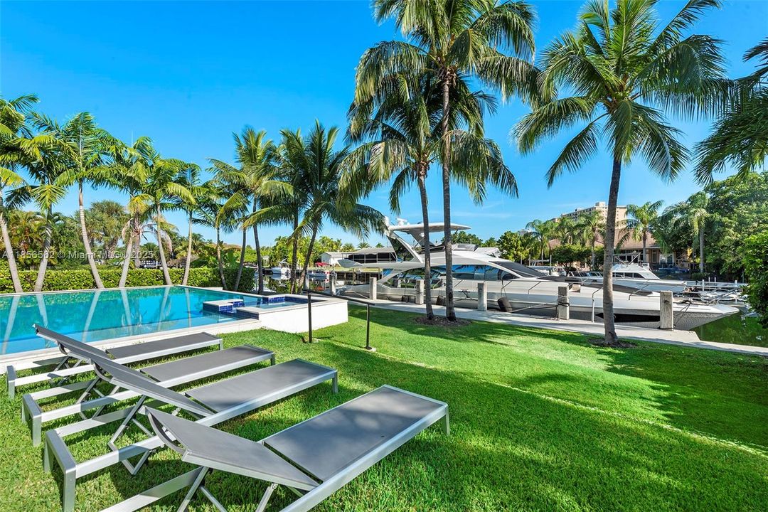 En Renta: $55,000 (6 camas, 6 baños, 5793 Pies cuadrados)