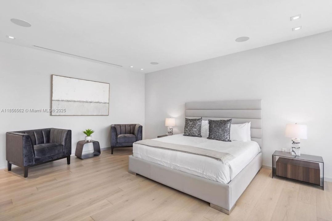 En Renta: $55,000 (6 camas, 6 baños, 5793 Pies cuadrados)