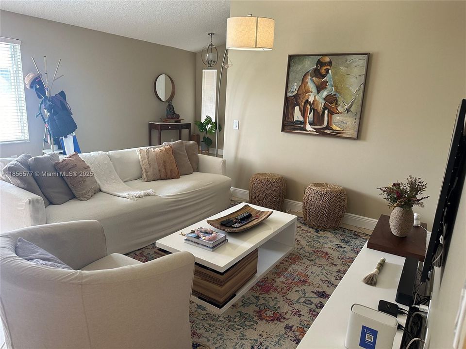 Active With Contract: $620,000 (3 beds, 2 baths, 1347 Square Feet)