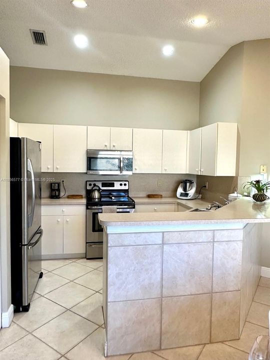 Active With Contract: $620,000 (3 beds, 2 baths, 1347 Square Feet)