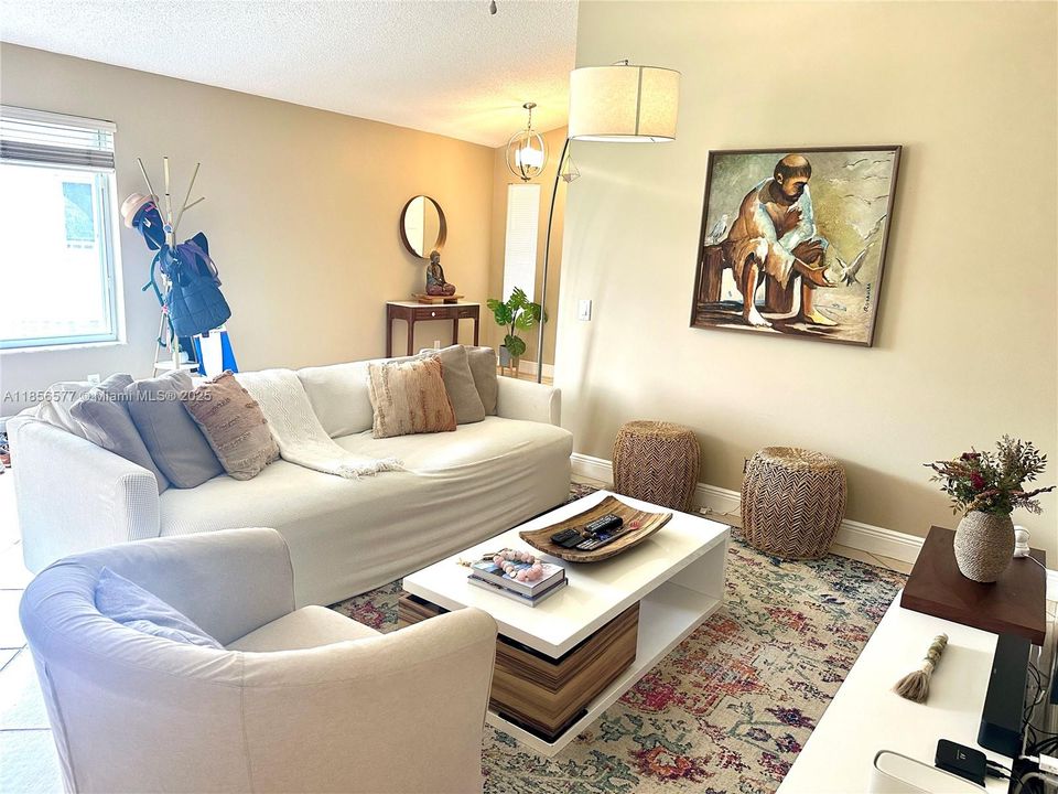 Active With Contract: $620,000 (3 beds, 2 baths, 1347 Square Feet)