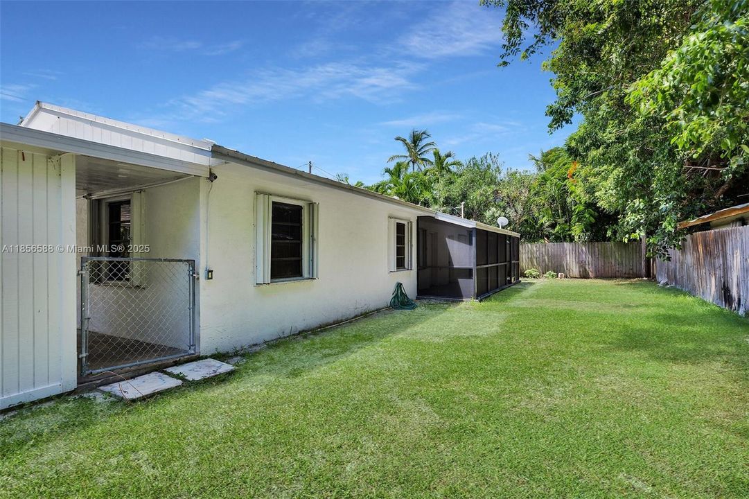 Недавно продано: $719,000 (2 спален, 2 ванн, 1224 Квадратных фут)