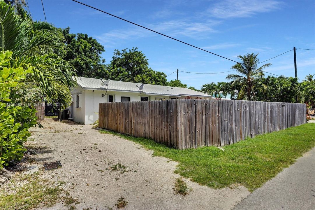 Недавно продано: $719,000 (2 спален, 2 ванн, 1224 Квадратных фут)